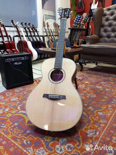 Акустическая гитара современный концерт Parkwood