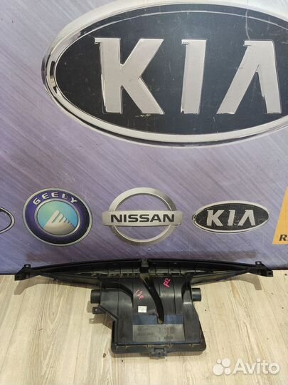 Воздуховод отопителя печки Nissan primera P12