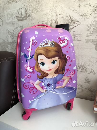 Детский чемодан для девочки