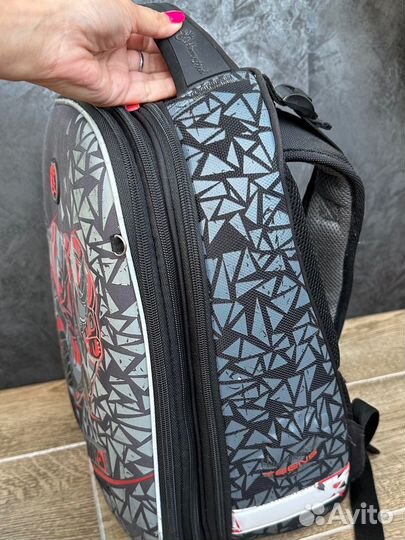 Рюкзак школьный для мальчика ортопедический