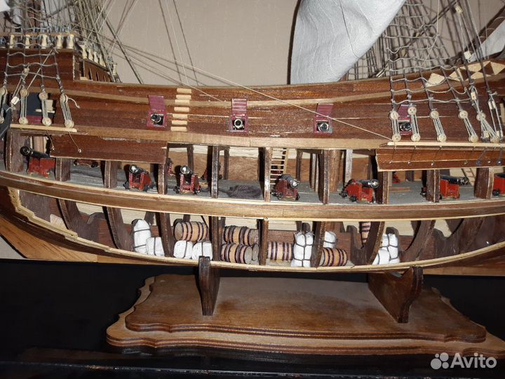 Корабль ручной работы