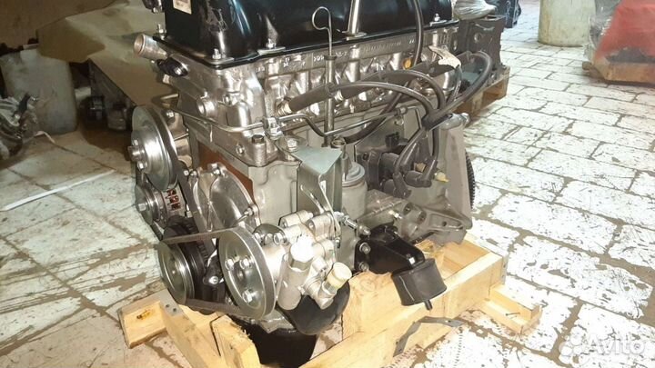 Двигатель 21214 Нива в сборе с навесным 1.7