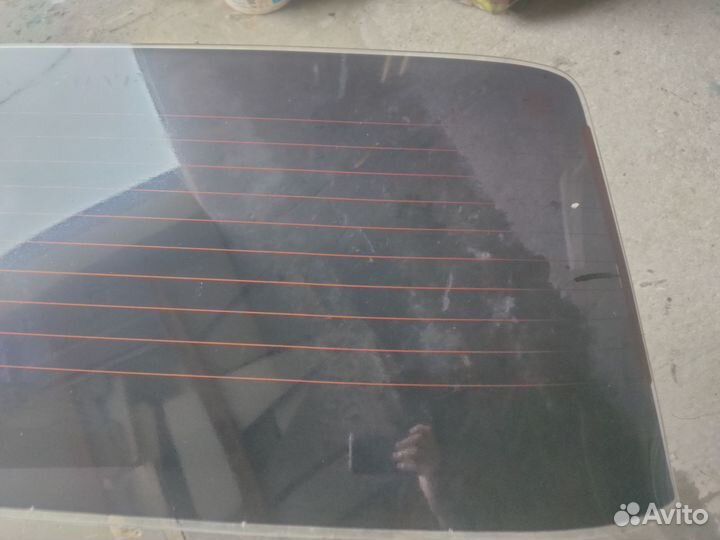 Заднее стекло ваз 2107