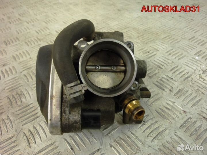 Дроссельная заслонка Opel Astra H z16xer 55560398
