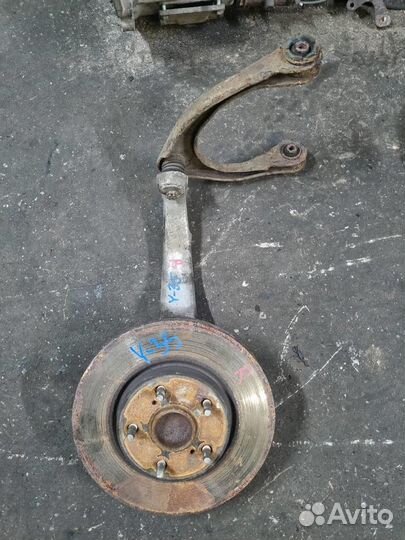 Кулак правый Lexus IS 250/350 2005-2013