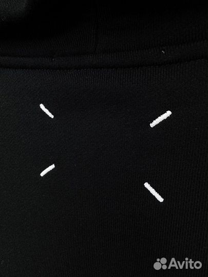 Худи Maison Margiela Embroidered Logo