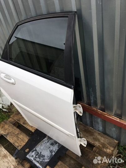 Дверь задняя правая Chevrolet Lacetti седан