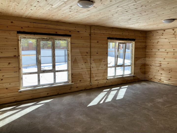 Дом 110 м² на участке 5,5 сот.