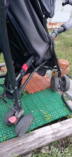 Детская коляска трость