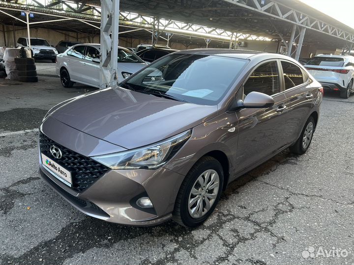 Hyundai Solaris 1.6 AT, 2021, 138 000 км