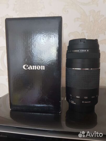 Зеркальный фотоаппарат