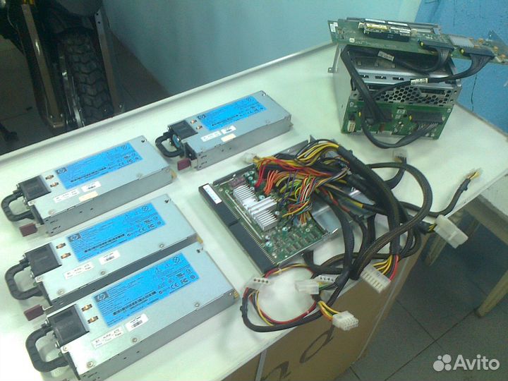 Контроллер для бп и блоки от сервера HP ML350 G6