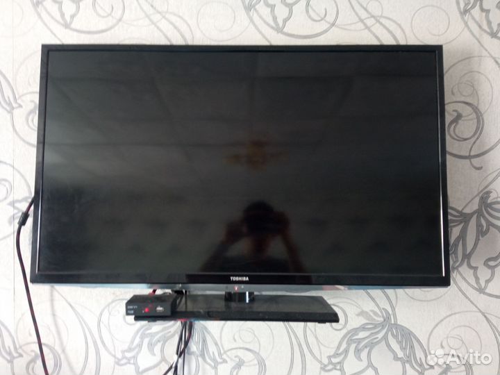 Телевизор toshiba 40hl933