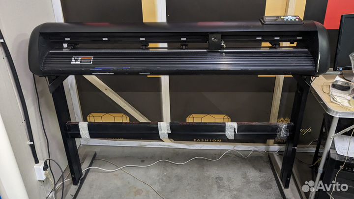 Режущий плоттер 1200мм
