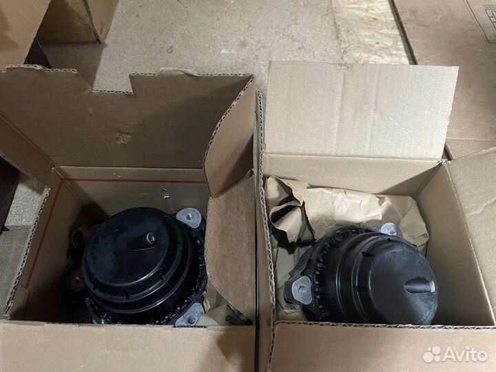 Подушки опоры двигателя bmw g30