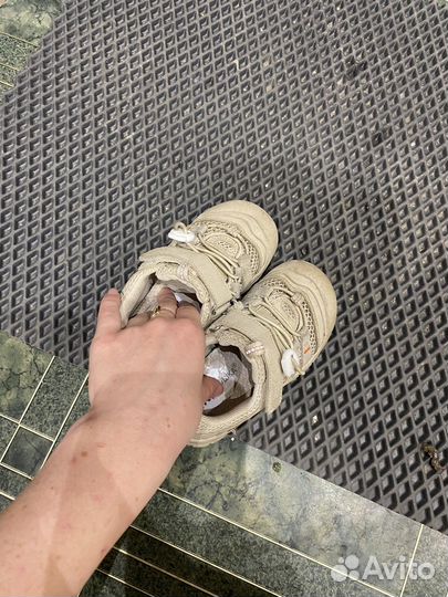 Кроссовки капитошка 26 р