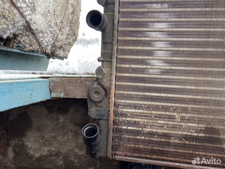 Радиатор renault logan 1