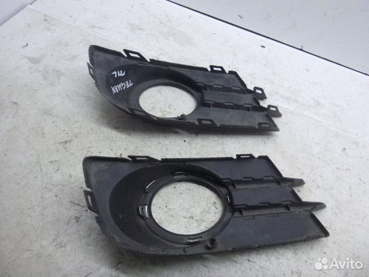 Решетка в бампер левая под птф Volkswagen tiguan 2