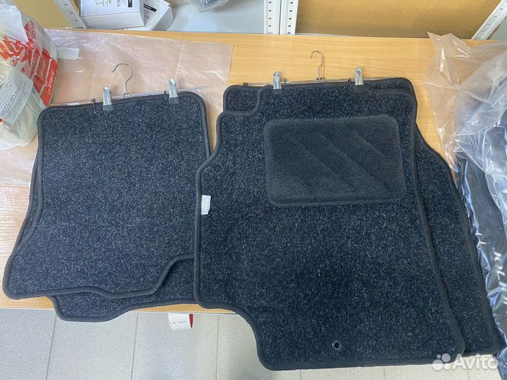 Ковры салона велюровые R51