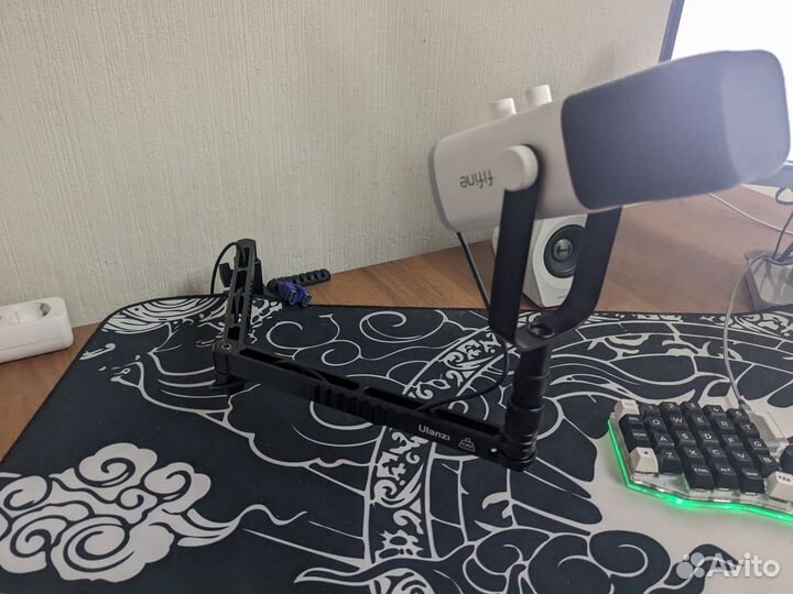 Кронштейн для микрофона Ulanzi ls26