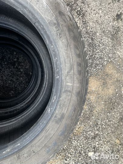 Goodyear EfficientGrip 195/60 R16 89H