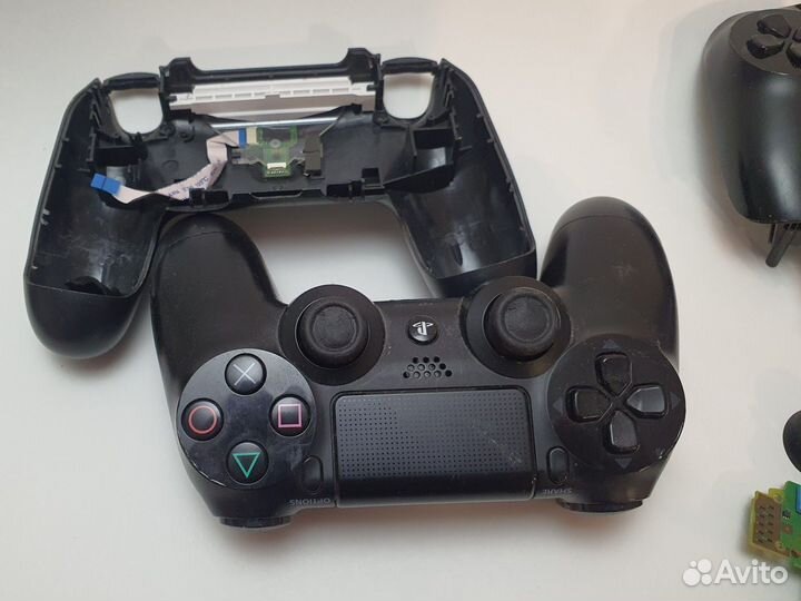 Геймпад ps4 dualshok 4 (2шт на запчасти)