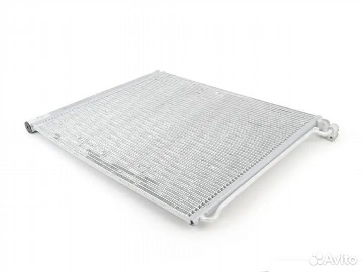 Радиатор кондиционера BMW X5M X6M F15 F16
