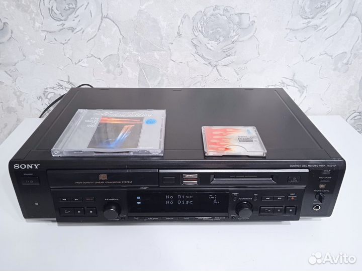 CD minidisc deck Sony MXD-D4