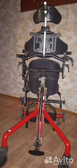 Вертикализатор для детей с дцп EasyStand Bantam