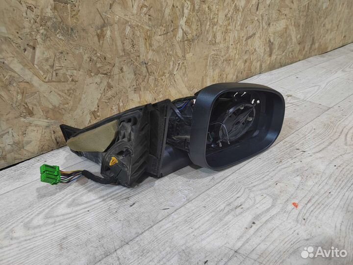 Зеркало правое Volvo S80 2