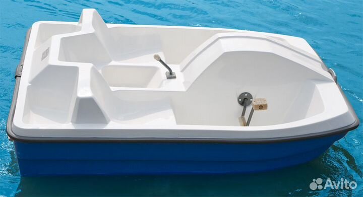 Новый катамаран (водный велосипед) Скат 3х местный