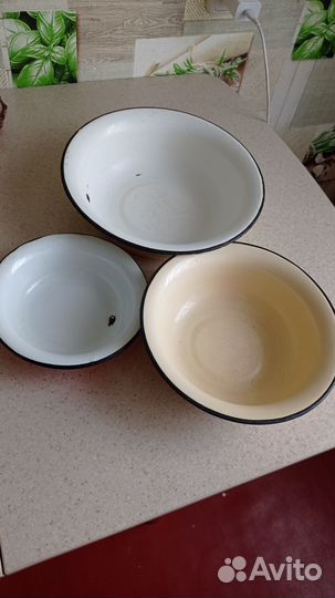 Эмалированная посуда Судок,бидон,кружки,тарелки