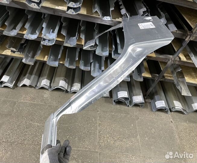 Арка правая Mazda 323F BG 1989-1994 (Klokkerholm)