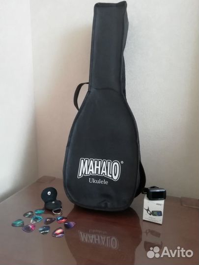 Укулеле концертная Mahalo