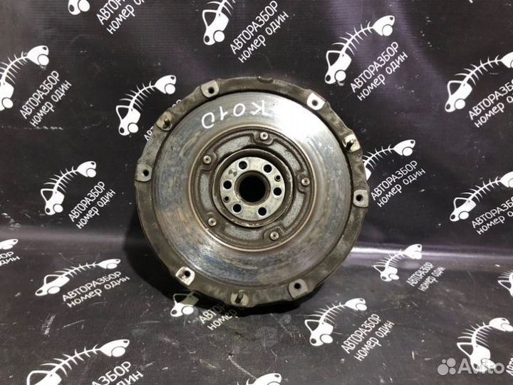 Маховик МКПП Ford Focus 3 хетчбэк 1 2011