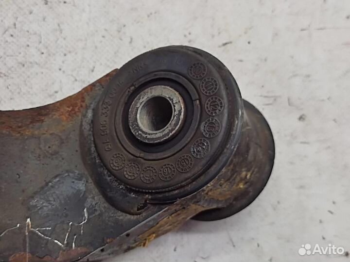 Рычаг передний нижний левый w906 Sprinter 651.9