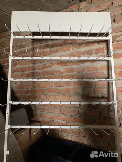 Стойка с крючками