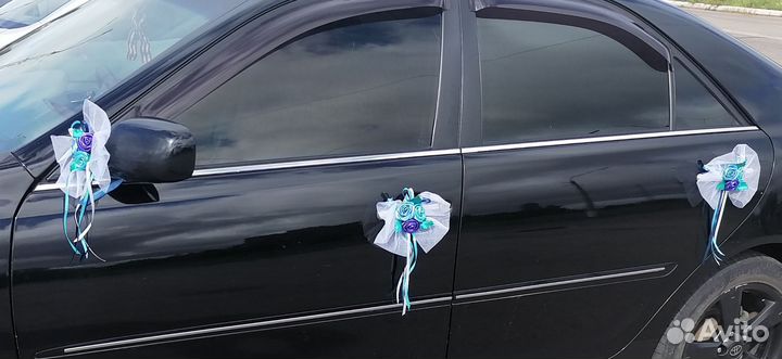 Свадебные украшения на машину аренда