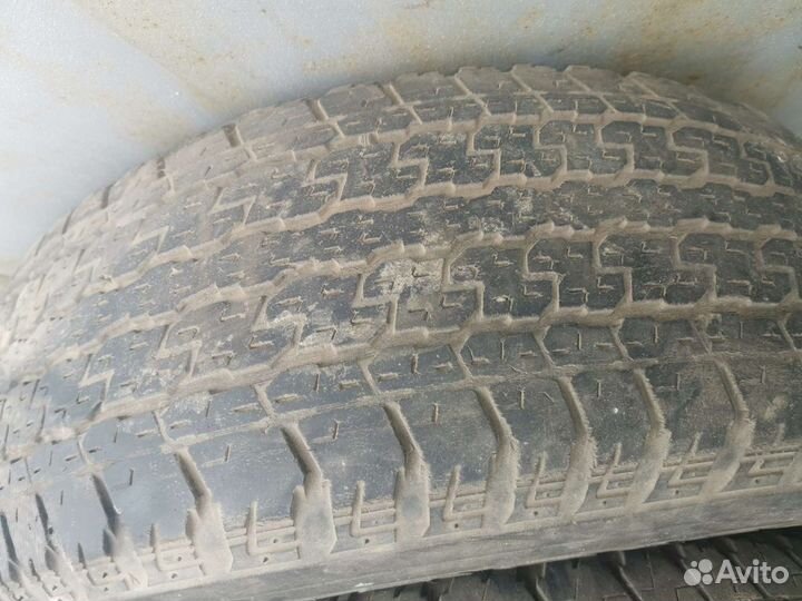 Bridgestone Dueler H/T 265/65 R17