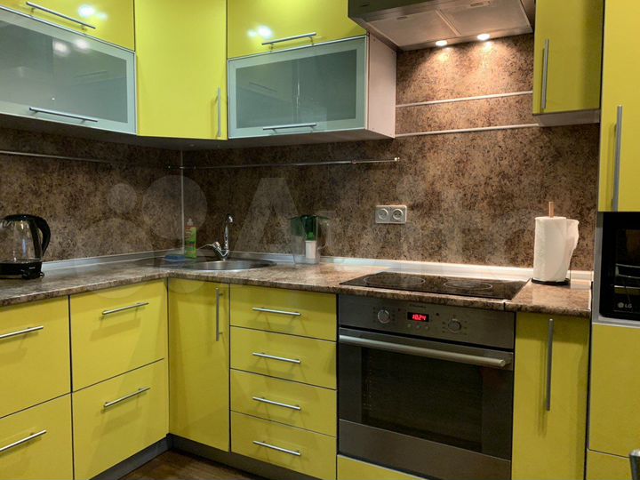 1-к. квартира, 43 м², 11/16 эт.