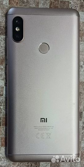 Xiaomi Redmi Note 5, 4/64 ГБ