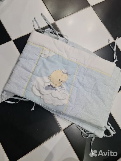 Бортики в кроватку