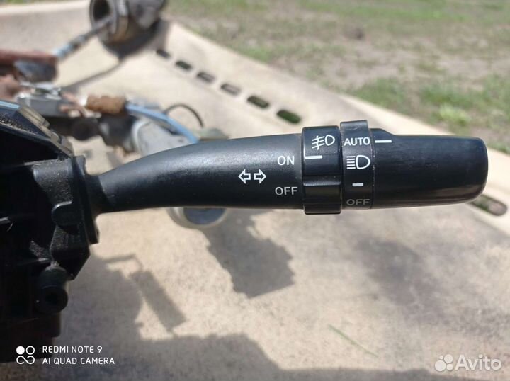 Переключатель поворотов Toyota Crown 2004