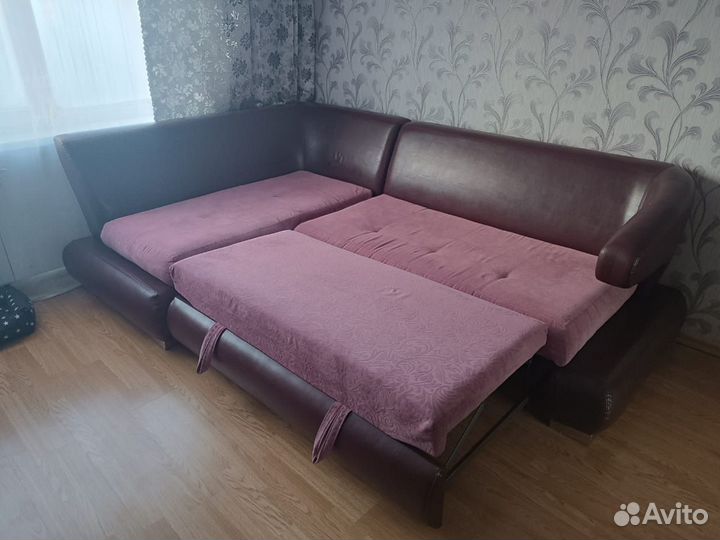 Угловой диван бу