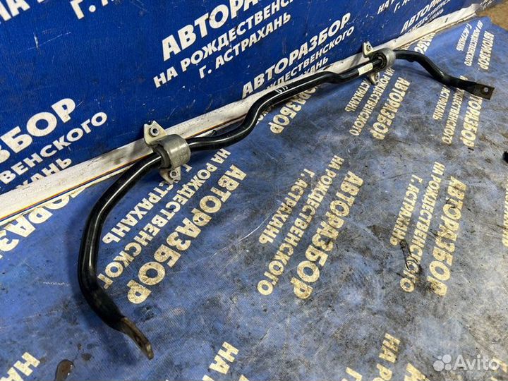 Передний стабилизатор Volkswagen Passat Cc седан