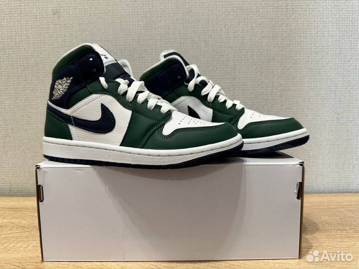 Кроссовки Air Jordan 1 MID SE DZ5326-300