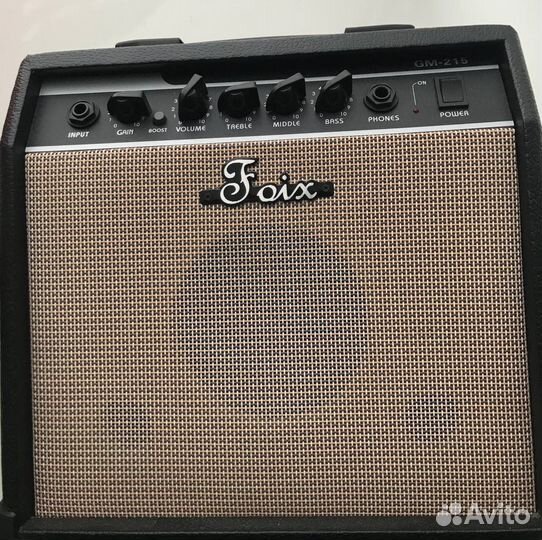 Комбоусилитель для электрогитары транзисторный