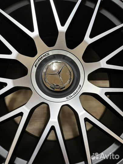 Разноширокие диски R21 5-112 AMG