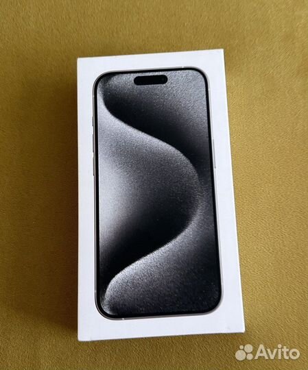 iPhone 15 Pro, 15 Pro Max