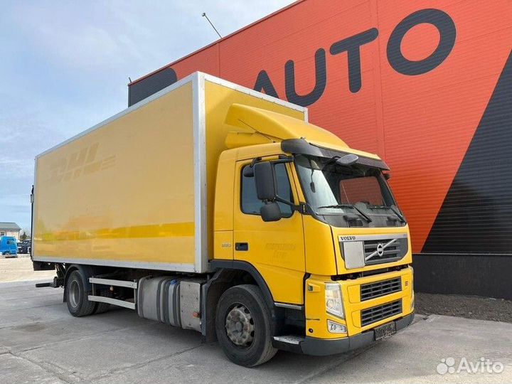 Разбираем тягач Вольво